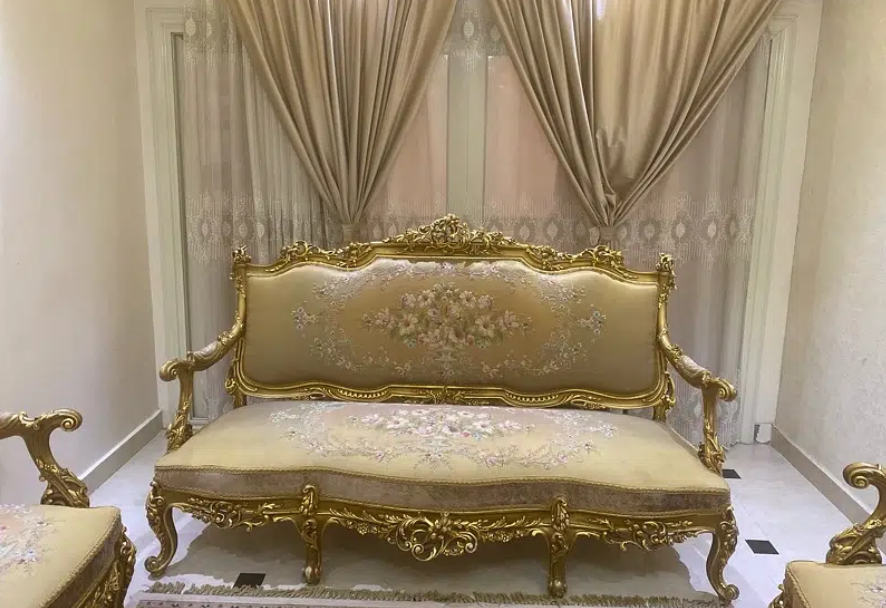 Salon of Abu Al-Attaya Palace in Damietta thumbnail