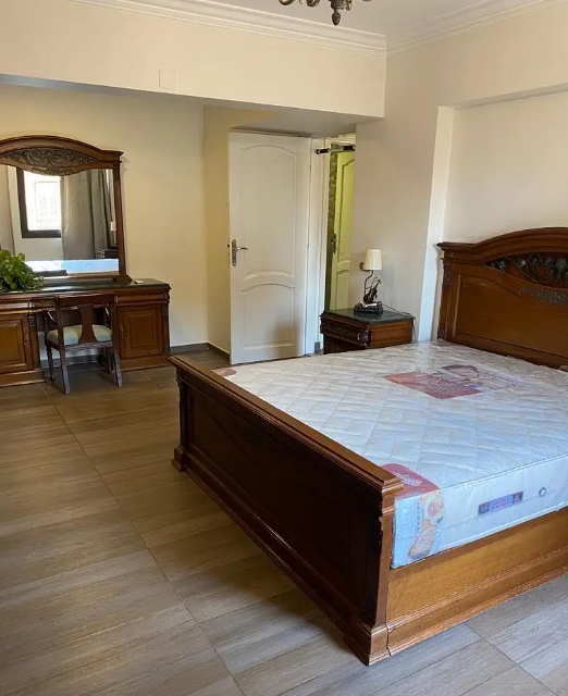 Master bedroom thumbnail