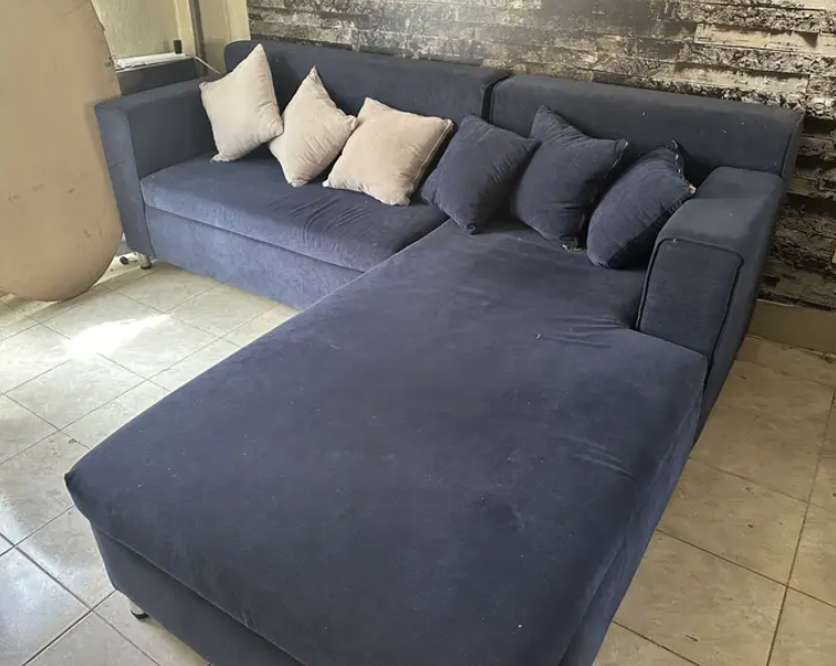 L-Shaped sofa, ركنة