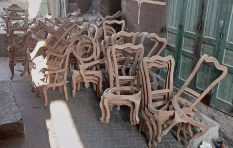 كراسي وترابيزات مطاعم خشب ابيض جاهز