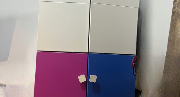 غرفة أطفال كاملة للبيع – سرير بدورين + مكتب + دولا