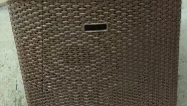 كرسي فوتيه بلاستيك