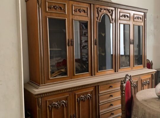 غرفه سفره حاله جيده جدا