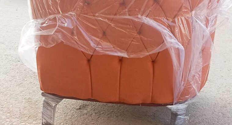 انتريه مودرن شيك بحالة ممتازة – ألوان مميزة