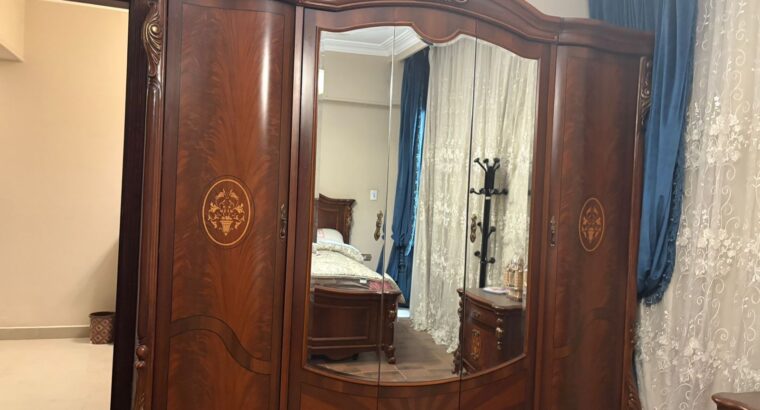 Bed , Drawer,commode,Tv