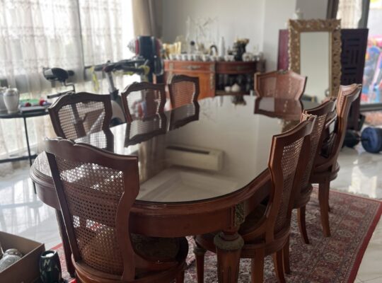 Antique French Design Dinning Table