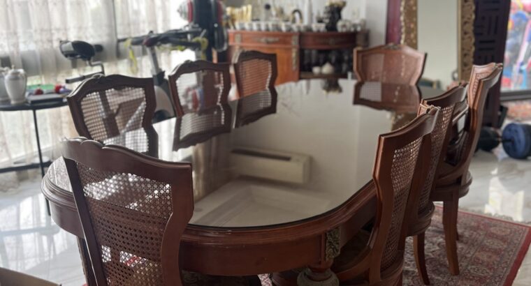 Antique French Design Dinning Table