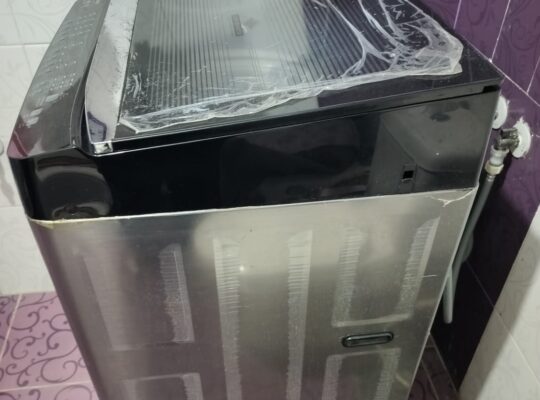 للبيع غسالة تورنيدو تحميل علوي 15 كجم بحالة ممتازة