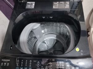 للبيع غسالة تورنيدو تحميل علوي 15 كجم بحالة ممتازة