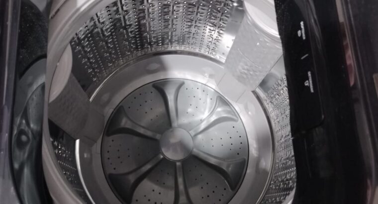 للبيع غسالة تورنيدو تحميل علوي 15 كجم بحالة ممتازة